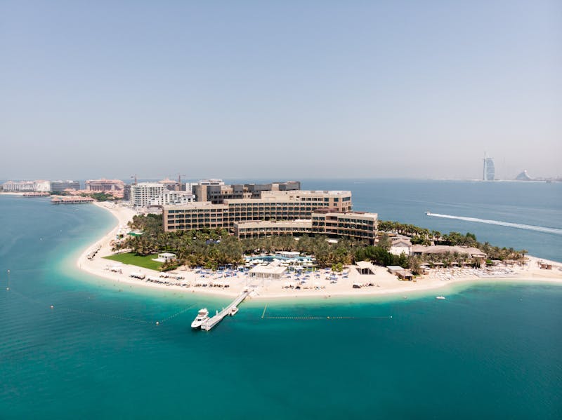 Beachfront Plot in Dubai Sells for Hundreds of Millions
